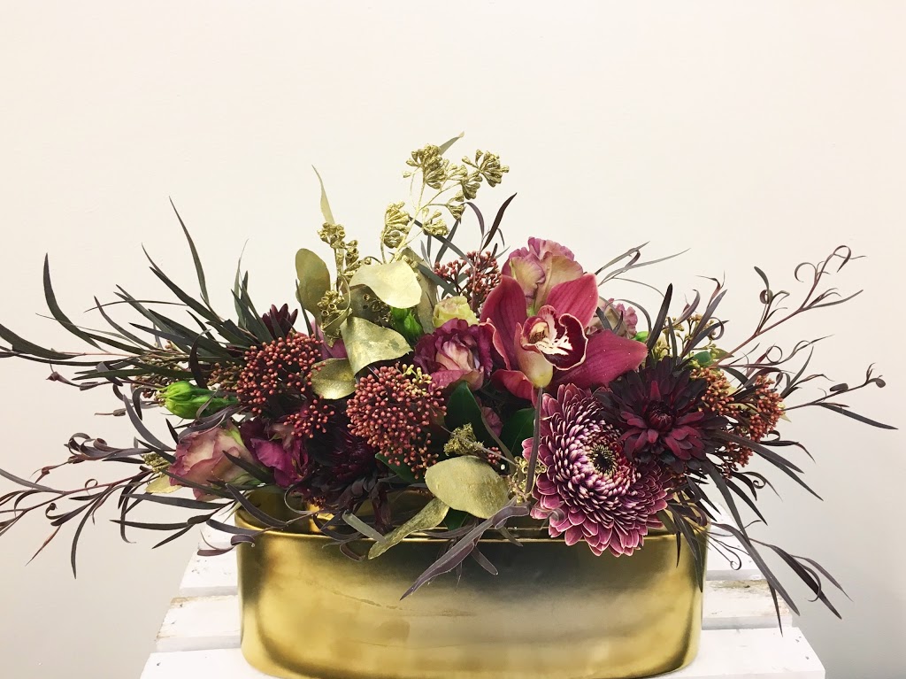 Black Earth Floral Gallery | 5149 Country Hills Blvd NW, Calgary, AB T3A 5K8, Canada | Phone: (403) 452-9707