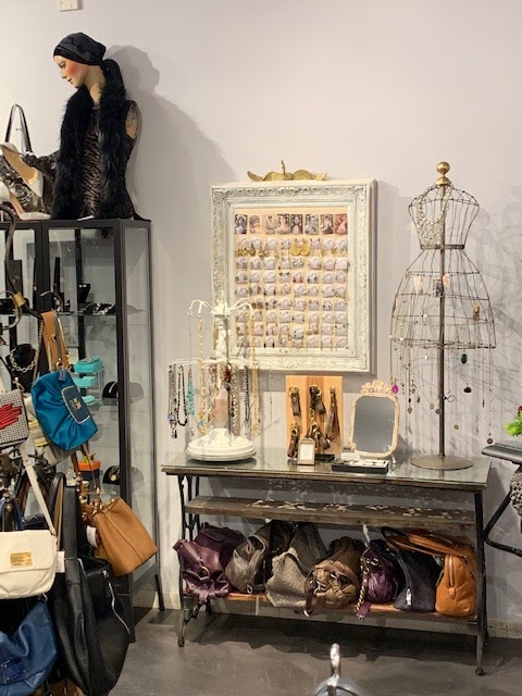 Wilders Consignment House | 7702 Elbow Dr SW, Calgary, AB T2V 1K2, Canada | Phone: (403) 454-7836