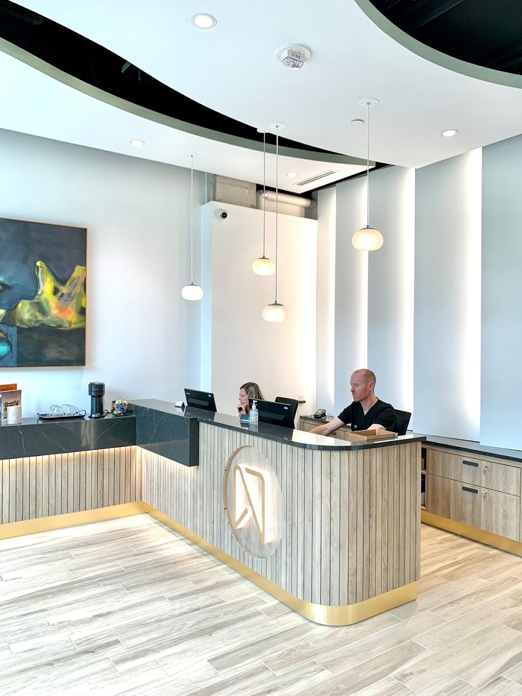 Dent Leslieville | 875 Queen St E, Toronto, ON M4M 1J2, Canada | Phone: (647) 947-1113