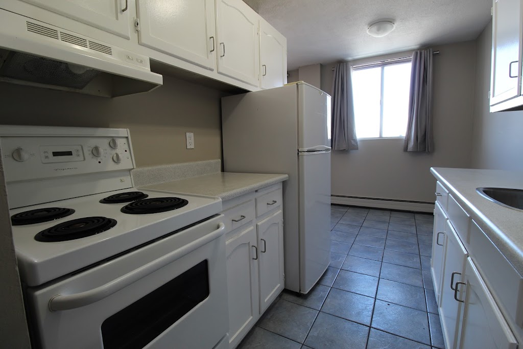 North Hill Manor Apartments | 305 13 Ave NE, Calgary, AB T2E 1C1, Canada | Phone: (403) 827-2596