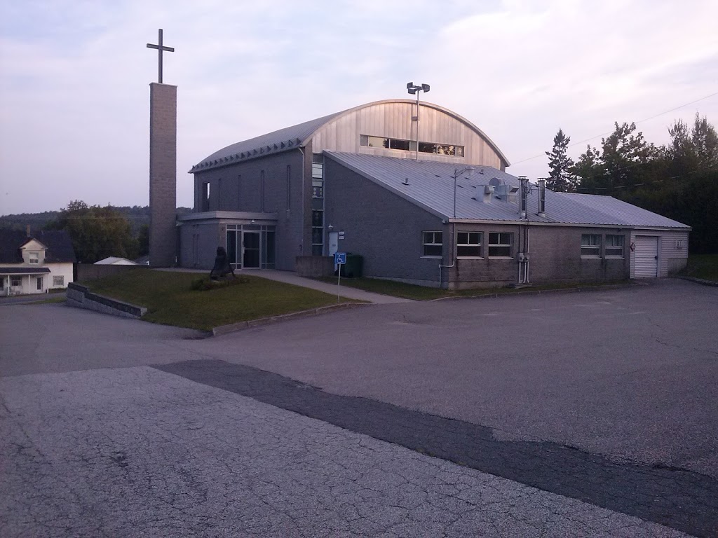 Église Saint-Rémi | 139-129 Rue Principale, Saint-Rémi-de-Tingwick, QC J0A 1K0, Canada