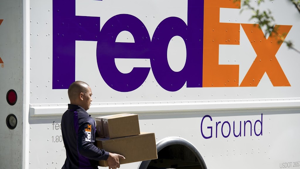 FedEx Ground Terminal (Not Open to Public) 1600 Knight Rd, Comox, BC