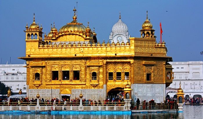 Nanak flights | 28 Black Oak Dr, Brampton, ON L6R 1C1, Canada | Phone: (647) 409-0987