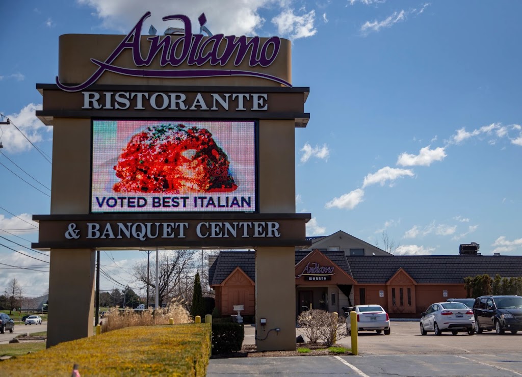 Hotel The Andiamo Palace | 801 Rue Principale O, Farnham, QC J0J 1X0, Canada | Phone: (418) 800-1667