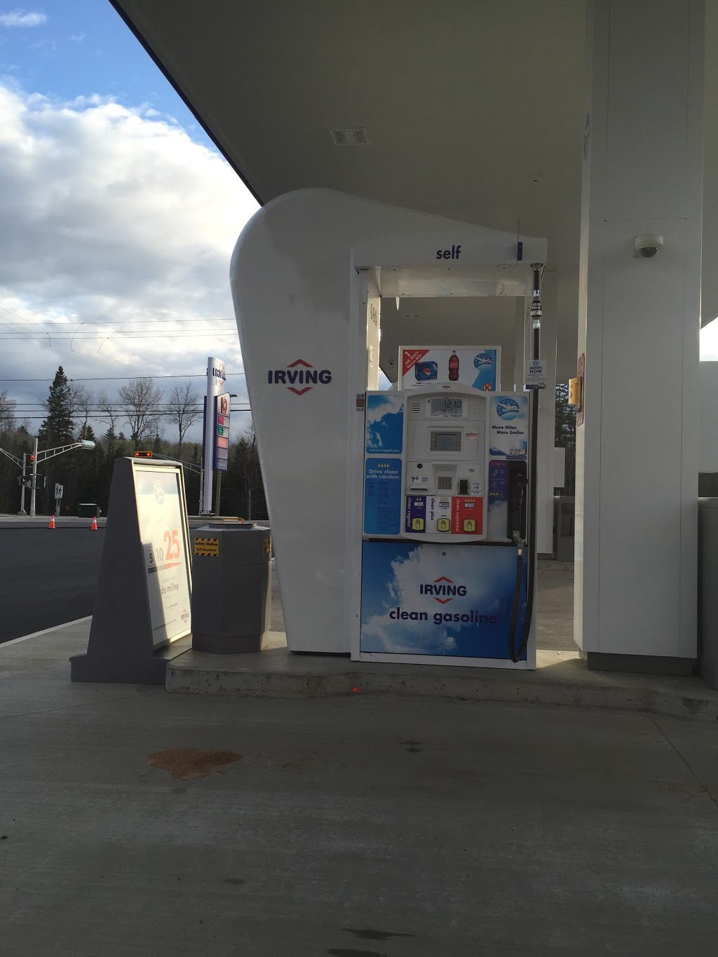 Irving / Circle K | 595 Mapleton Rd, Moncton, NB E1G 2K5, Canada | Phone: (506) 859-3800