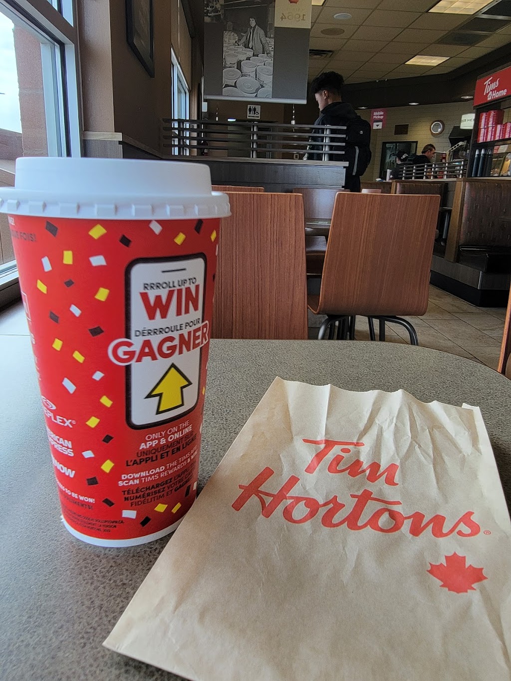 Tim Hortons | 800 Pine Rd Unit 118, Strathmore, AB T1P 0A2, Canada | Phone: (403) 934-3141