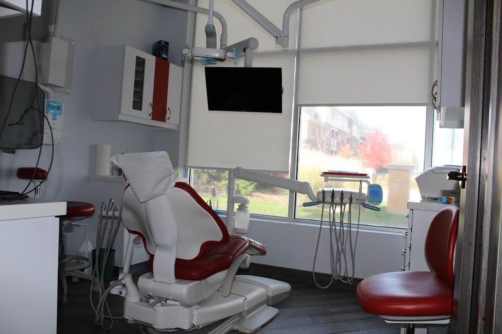 Upper Markham Smiles Dental Office | 9418 Markham Rd, Markham, ON L3P 3J3, Canada | Phone: (905) 201-7555