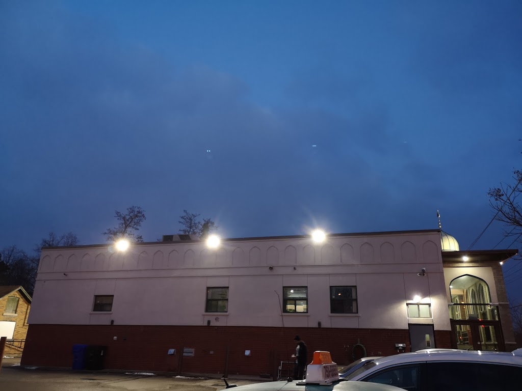 Masjid Syyadina Omar Farookh | 4640 Kingston Rd, Scarborough, ON M1E 2P9, Canada | Phone: (416) 281-3666