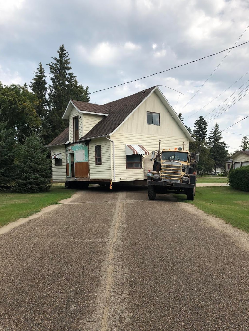 Wade Anderson Building Movers | 56 56 Rd N, Rossendale, MB R0H 1C0, Canada | Phone: (204) 857-2671