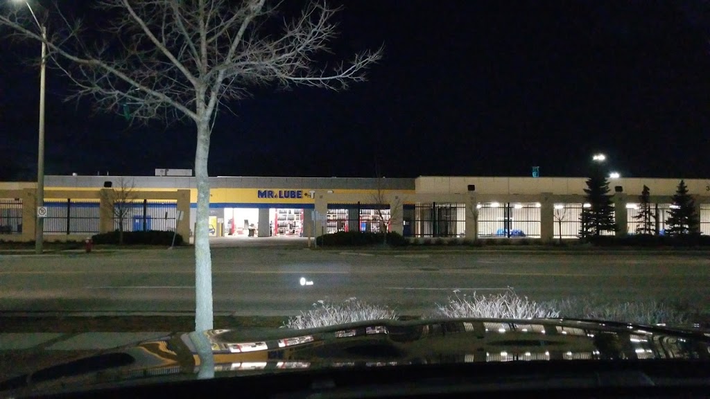 Mr. Lube in Walmart | 3155 Argentia Rd, Mississauga, ON L5N 8E1, Canada | Phone: (905) 824-9119