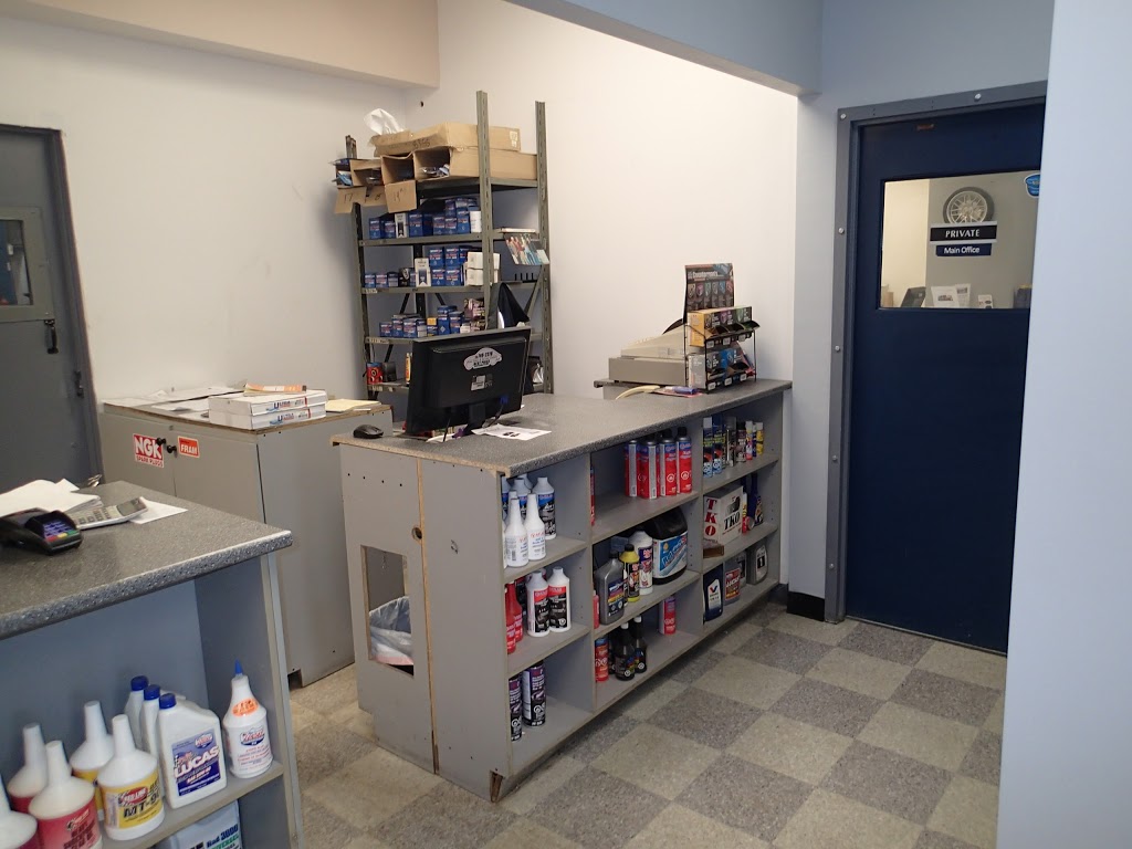 Best Price Auto | 1300 Algoma Rd, Gloucester, ON K1B 3W8, Canada | Phone: (613) 746-2378