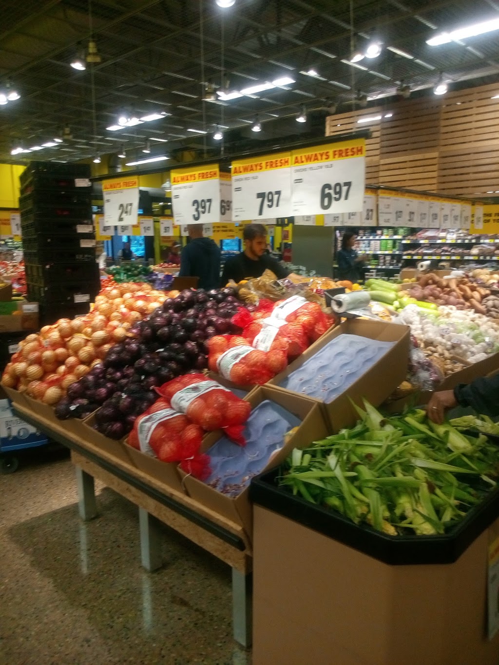 Prakashs No Frills | 403 McConachie Way NW, Edmonton, AB T5Y 0W4, Canada | Phone: (866) 987-6453
