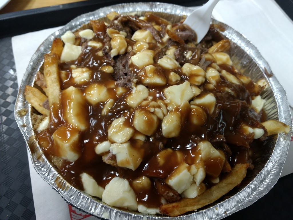 3brothers shawarma & poutine | 160 Rideau St, Ottawa, ON K1N 5X6, Canada | Phone: (613) 241-2220