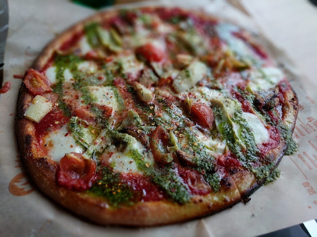 Blaze Pizza | 1595 Niagara Falls Blvd #900, Amherst, NY 14226, USA | Phone: (716) 442-2366