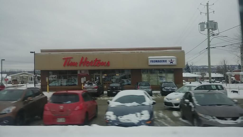 Tim Hortons | 1008 Rue Sherbrooke, Magog, QC J1X 2T1, Canada | Phone: (819) 847-0123