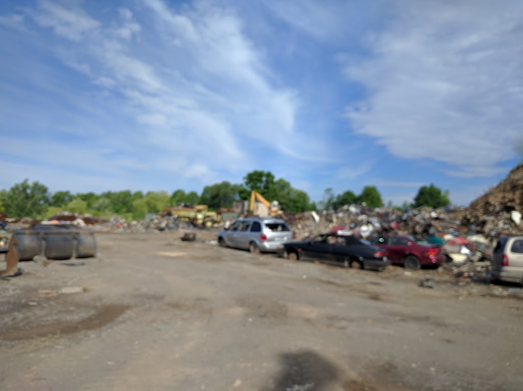 Inland Iron & Metal | 4408 Ravenshoe Rd, Sutton, ON L0E 1R0, Canada | Phone: (905) 473-2600