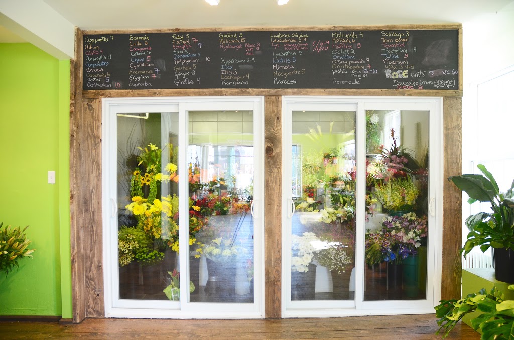Solange Roy Fleuriste Inc | 419 Rue Labelle, Saint-Jérôme, QC J7Z 5L4, Canada | Phone: (450) 438-5321