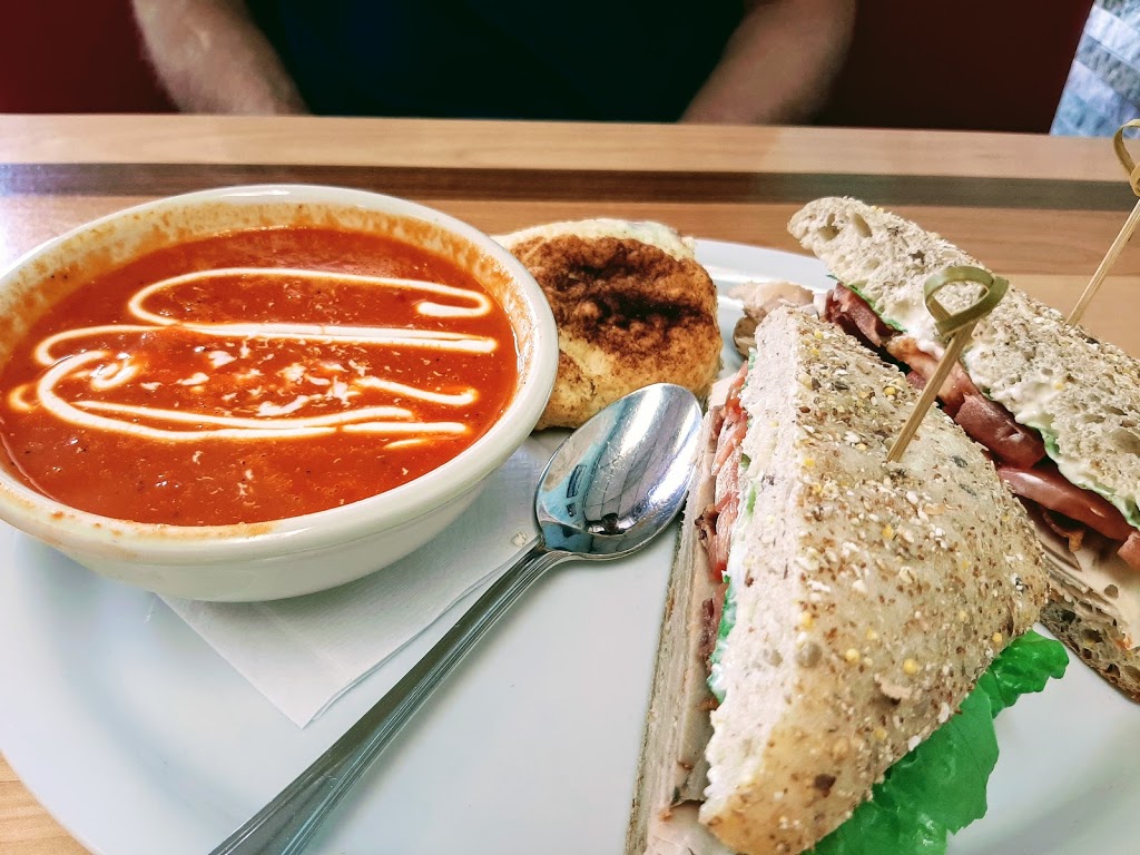 Crooked Phils Cafe | 125 Columbus Dr, Carbonear, NL A1Y 1A6, Canada | Phone: (709) 596-5800