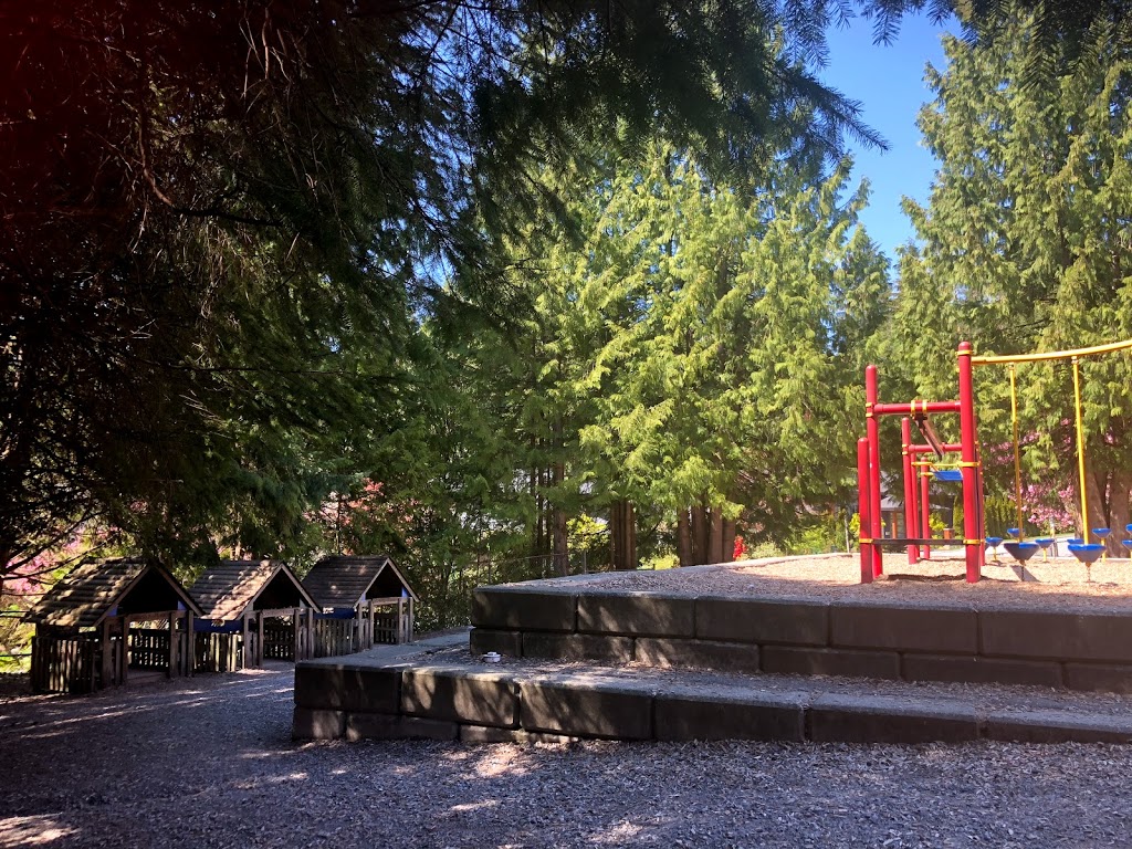 Montroyal Elementary School | 5310 Sonora Dr, North Vancouver, BC V7R 3V8, Canada | Phone: (604) 903-3650