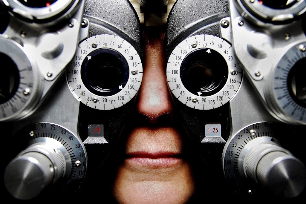 Clinique doptométrie et lunetterie Optica St-Hubert | 5959 Bd Payer, Saint-Hubert, QC J3Y 6W6, Canada | Phone: (450) 926-2124