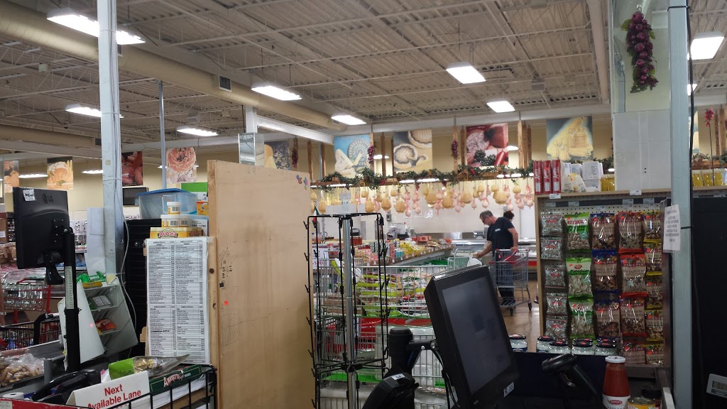 Reesors Chicken & Deli | 7509 Yonge St, Thornhill, ON L3T 2B4, Canada | Phone: (905) 731-2270