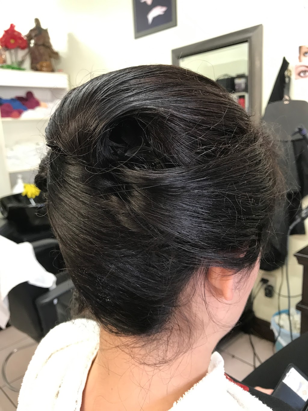 Cindy Vu Hair Design | 690 Jane St, York, ON M6N 4A6, Canada | Phone: (416) 766-2405