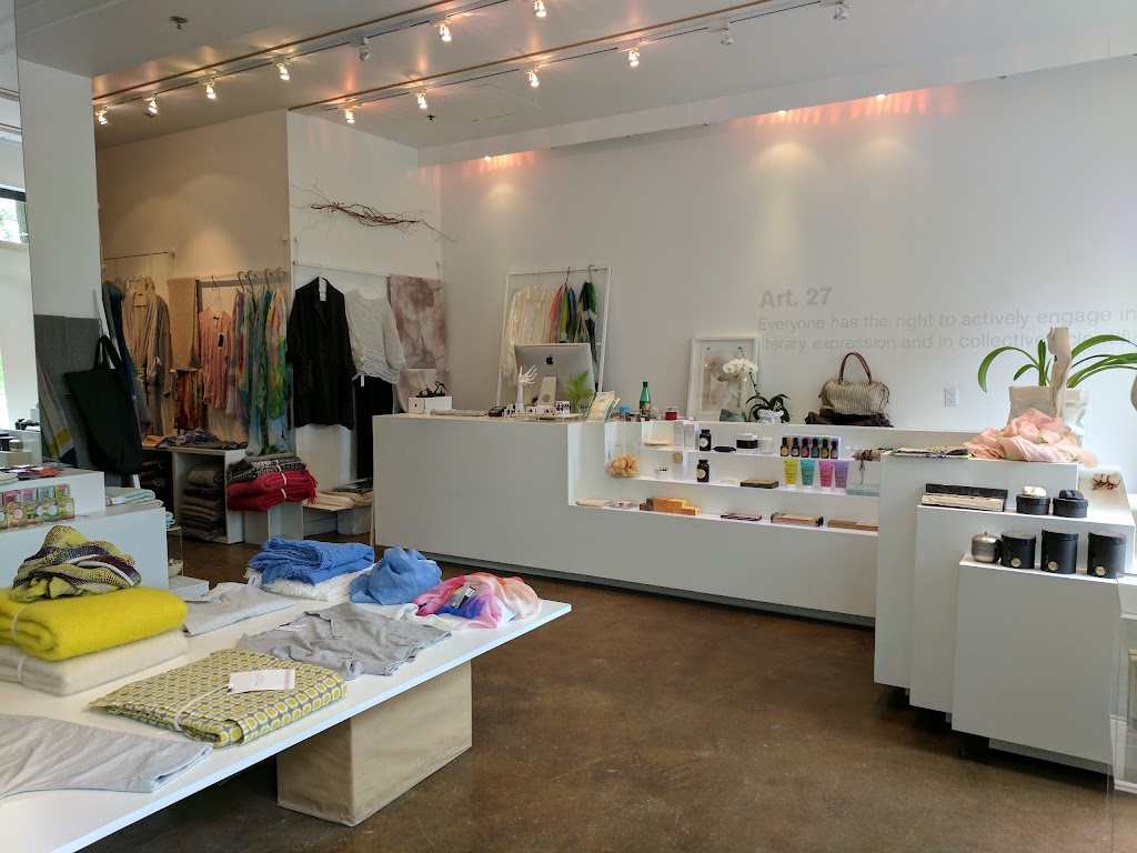 Art. 27 | 899 Queen St W, Toronto, ON M6J 1G5, Canada | Phone: (416) 504-3636