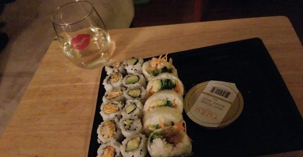 Yuzu sushi | 1115 Rue King E, Sherbrooke, QC J1G 1E5, Canada | Phone: (819) 562-9888