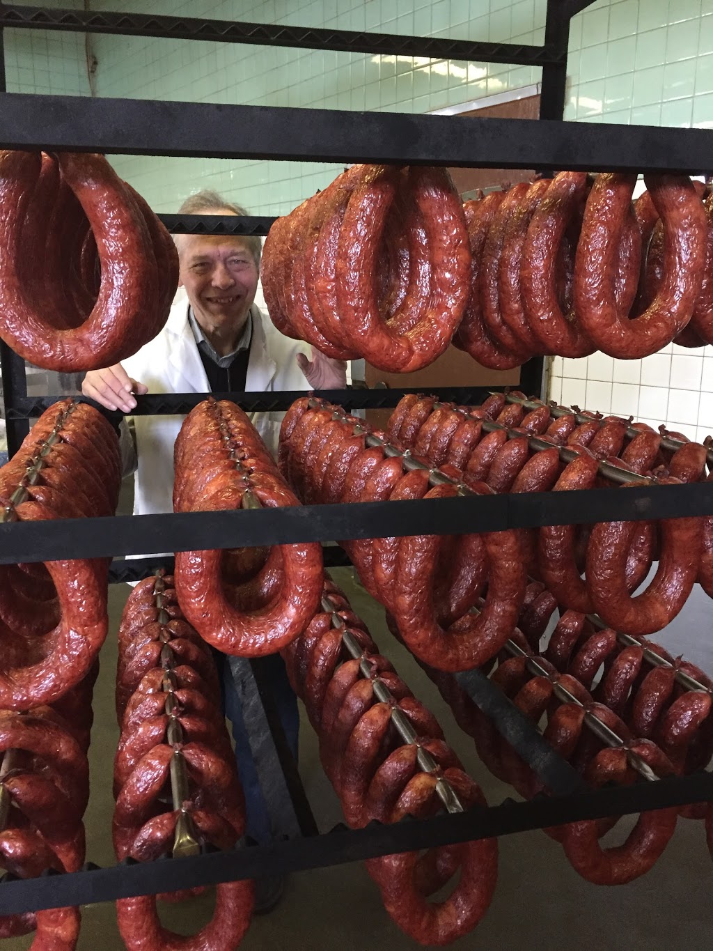 Central Products & Foods Ltd | 630 Nairn Ave, Winnipeg, MB R2L 0X5, Canada | Phone: (204) 667-2981