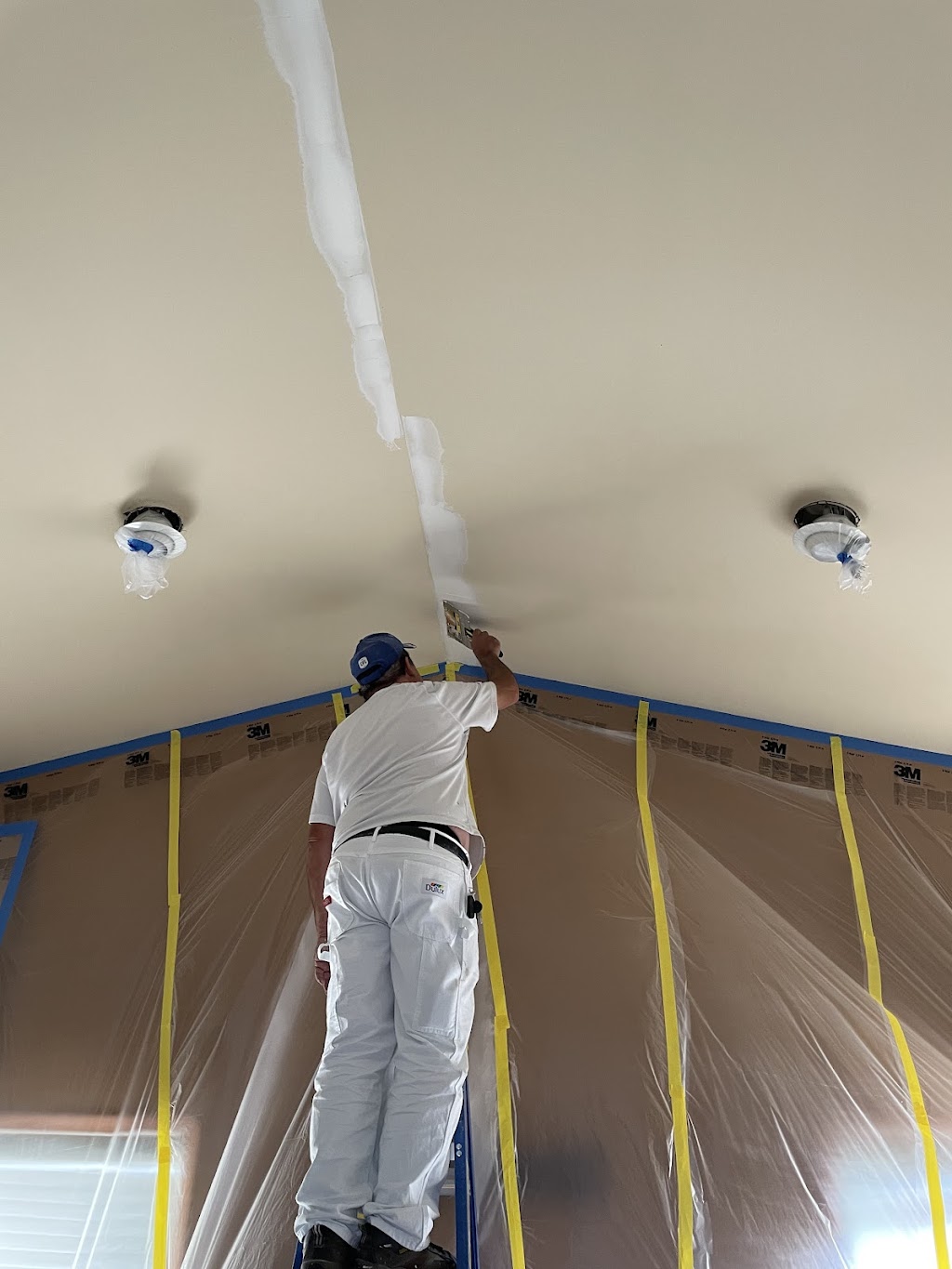 Paradigm Painting Ltd | 7 West Dr, Stonewall, MB R0C 2Z0, Canada | Phone: (431) 336-0421
