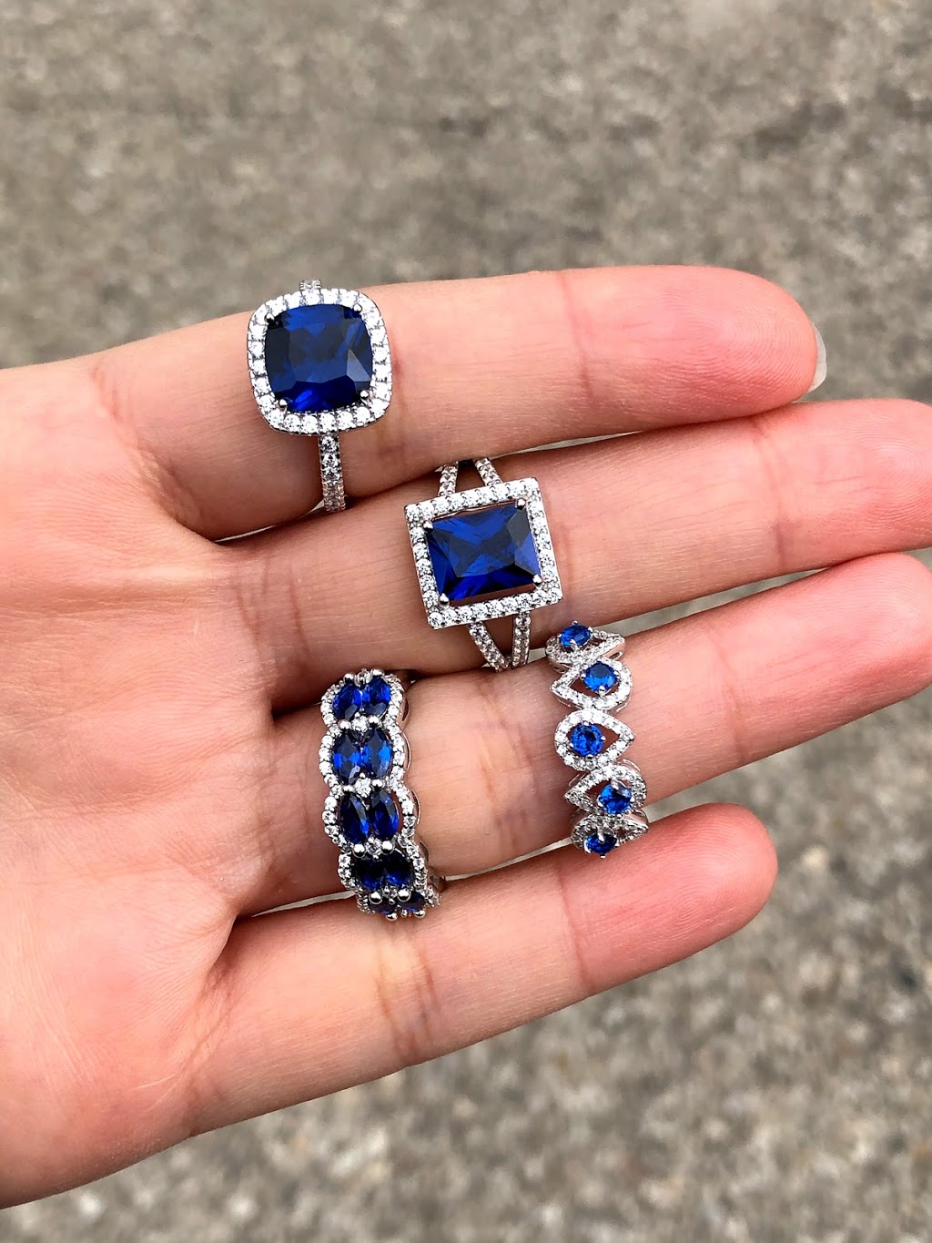Maymouna Jewelry | 59 Martinglen Crescent, Kitchener, ON N2E 2A3, Canada | Phone: (905) 920-8442