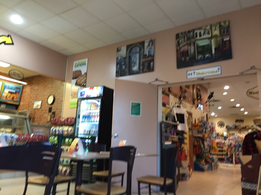 Subway | 430 Pine St, Waubaushene, ON L0K 2C0, Canada | Phone: (705) 538-0205
