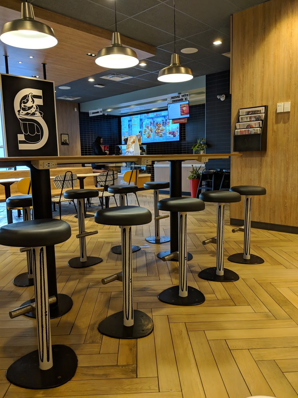 McDonalds | 697 Route de lÉglise, Saint-Jean-Port-Joli, QC G0R 3G0, Canada | Phone: (418) 598-6236