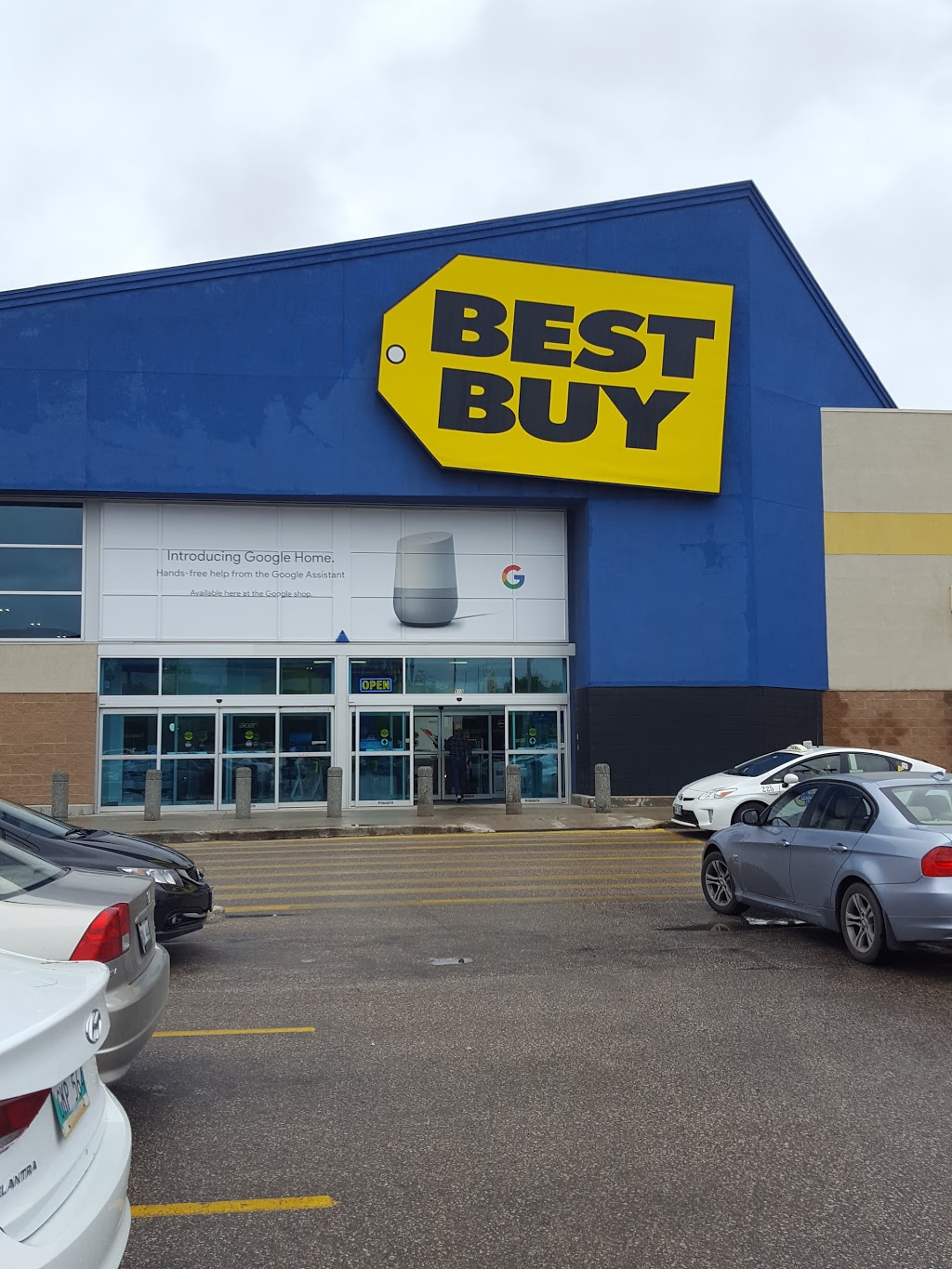Best Buy | 810 St James St Unit A, Winnipeg, MB R3G 3J7, Canada | Phone: (204) 783-0976