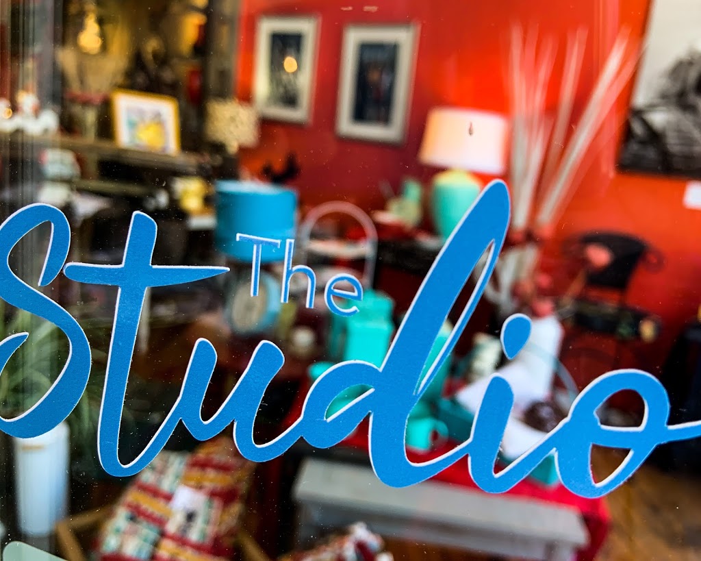The Studio in Stirling | 21 W Front St, Stirling, ON K0K 3E0, Canada | Phone: (613) 473-1592