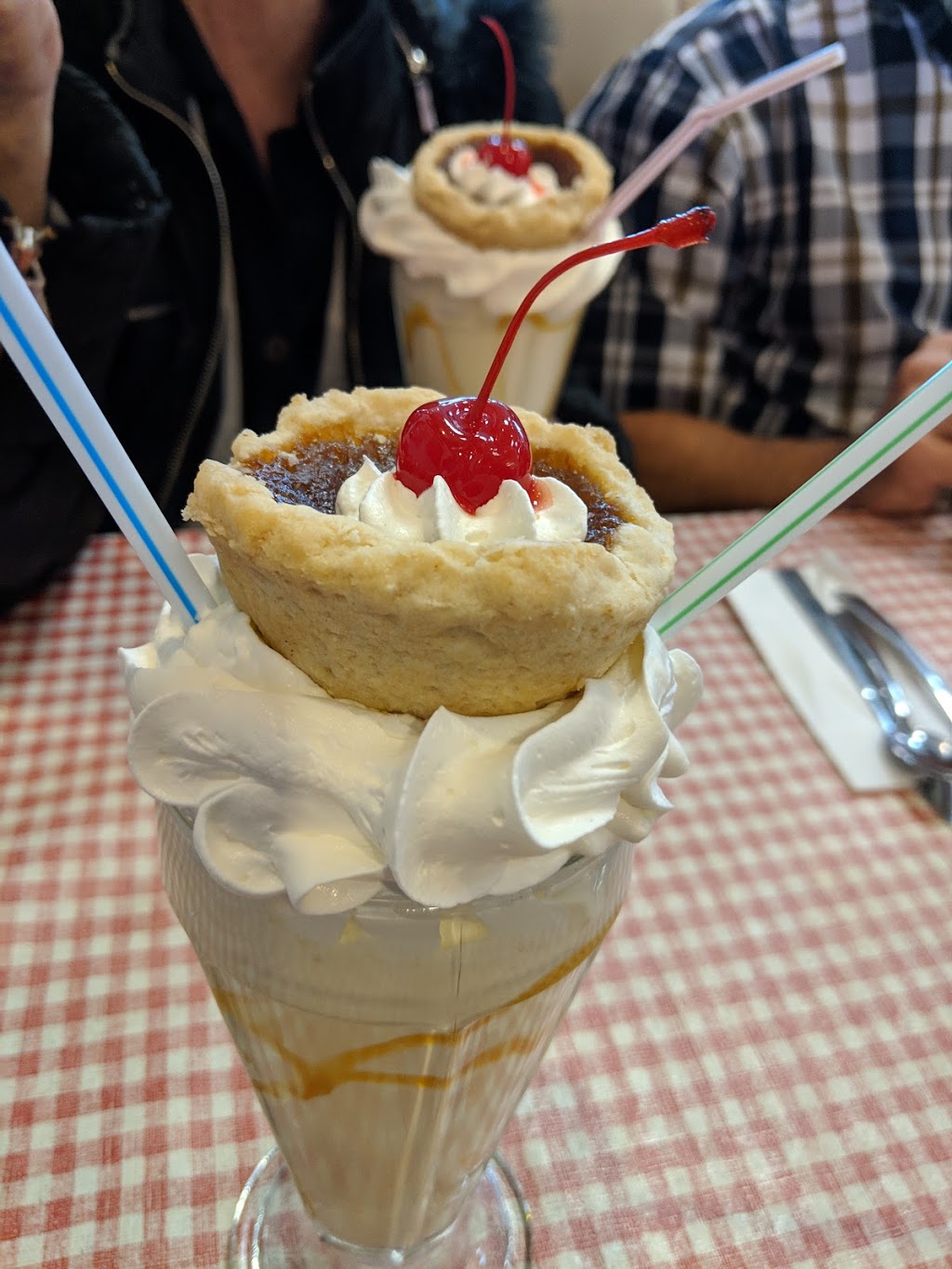 Troys Diner Inc | 295 Main St E, Milton, ON L9T 1P1, Canada | Phone: (905) 878-8783