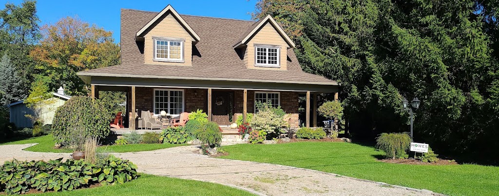 Howes Lawn & Landscape Inc | 6 7th Ave, Clinton, ON N0M 1L0, Canada | Phone: (519) 482-9058