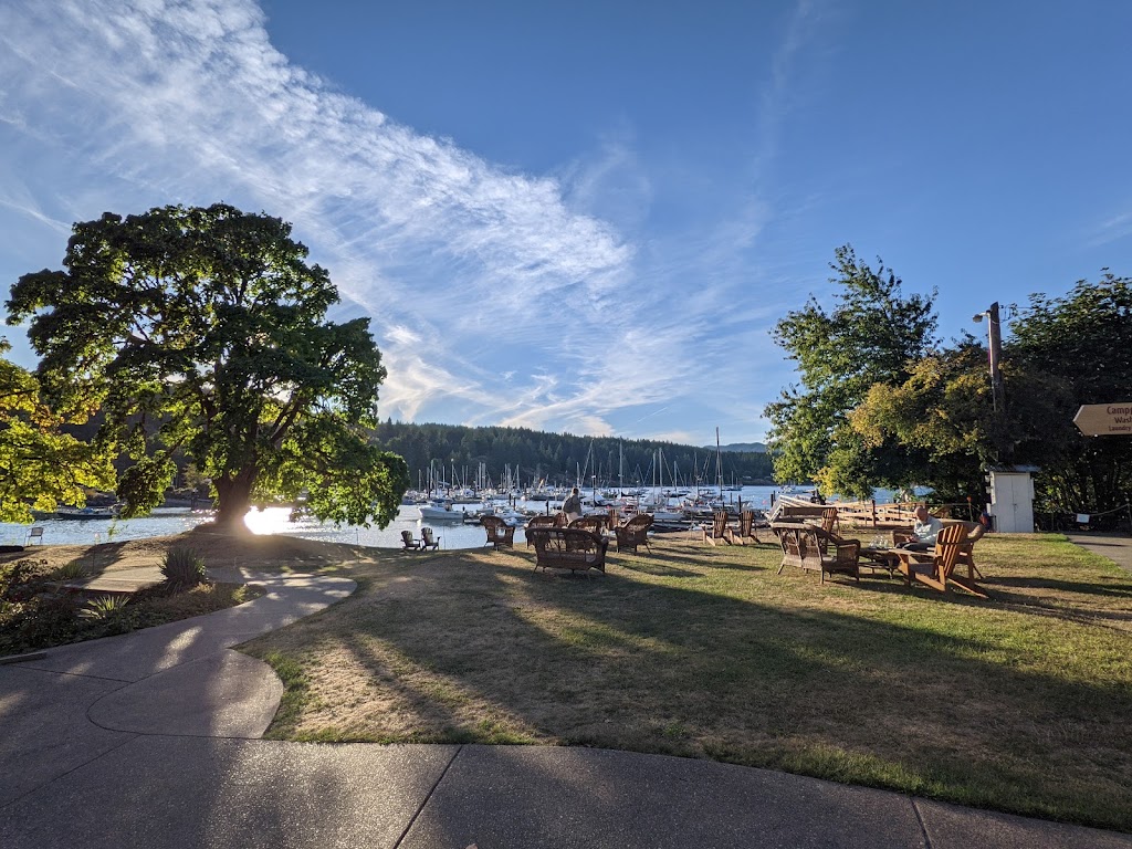 Heriot Bay Inn | 673 Hotel Rd, Heriot Bay, BC V0P 1H0, Canada | Phone: (250) 285-3322