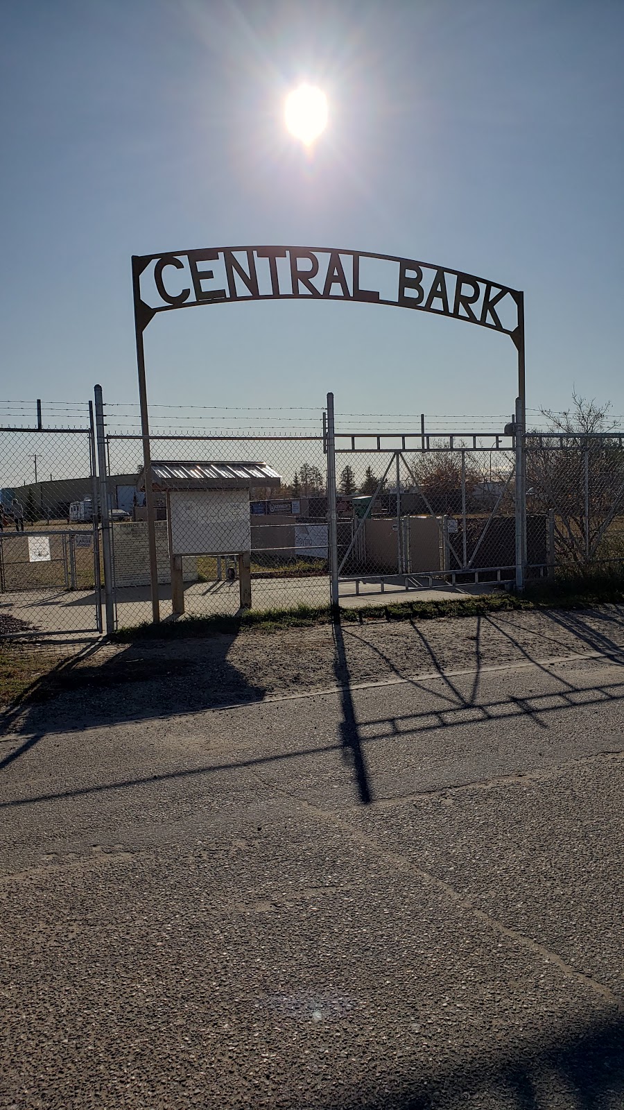 Central Bark Dog Park | 1125 N Industrial Dr, Spruce Home, SK S0J 2N0, Canada | Phone: (306) 763-6110
