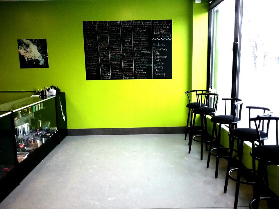 Renaissance Vape | 104 3 Ave SE #8, High River, AB T1V 1G3, Canada | Phone: (403) 649-8273