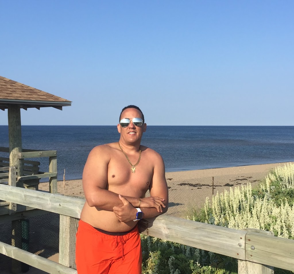 Au Petit Chalet de la Dune | route, 1876 NB-475, Saint-Édouard-de-Kent, NB E4S 4W9, Canada | Phone: (506) 531-0743