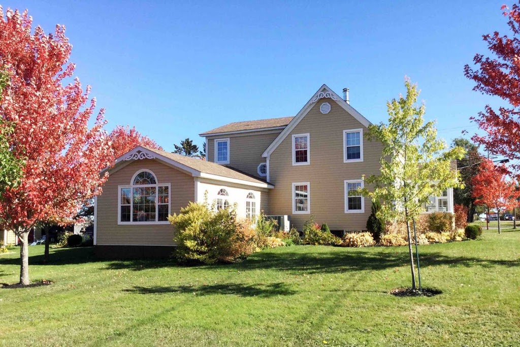 Biddingtons Hideaways | 2 Chemin Cap Brule, Boudreau-Ouest, NB E4P 6J4, Canada | Phone: (506) 532-1555