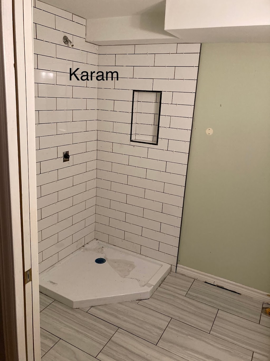 Karam Flooring | 1064 Adley Rd, Gloucester, ON K1J 8B9, Canada | Phone: (613) 400-4018