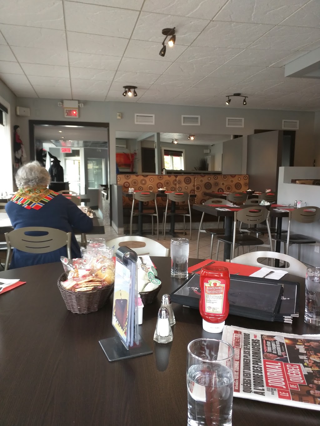Pizzéria Circuit | 656, rue Jacques-Bédard, Quebec City, QC G2N 1C6, Canada | Phone: (418) 849-9403