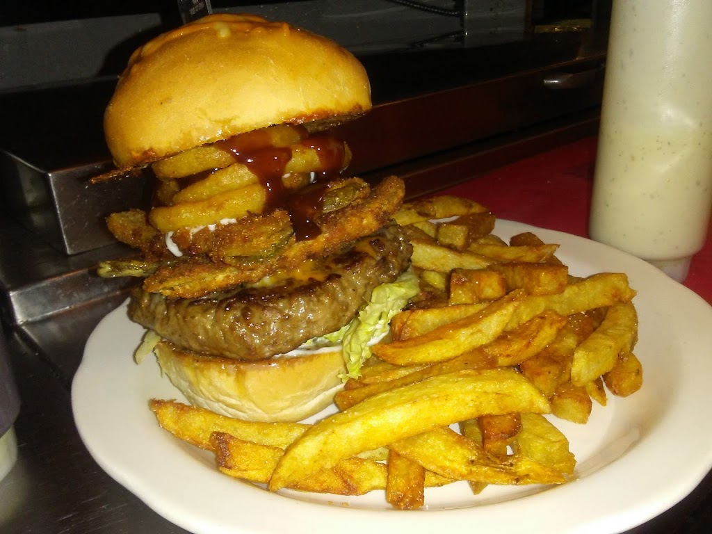 Big Texas | 129 Niagara Blvd, Fort Erie, ON L2A 3G6, Canada | Phone: (905) 871-9333