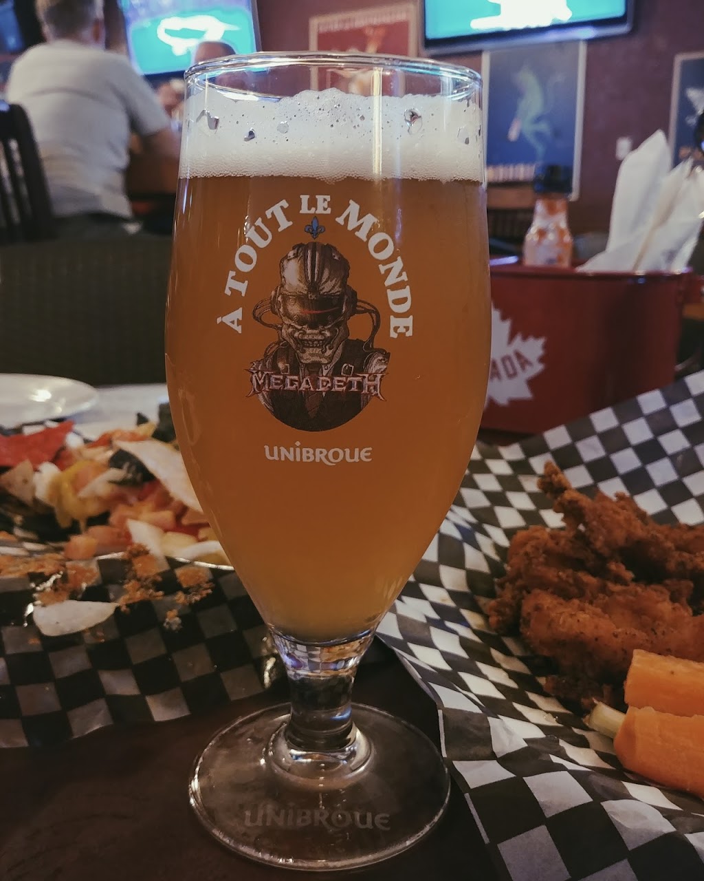 Edelweiss Tavern | 600 Doon Village Rd, Kitchener, ON N2P 1G6, Canada | Phone: (519) 748-0221