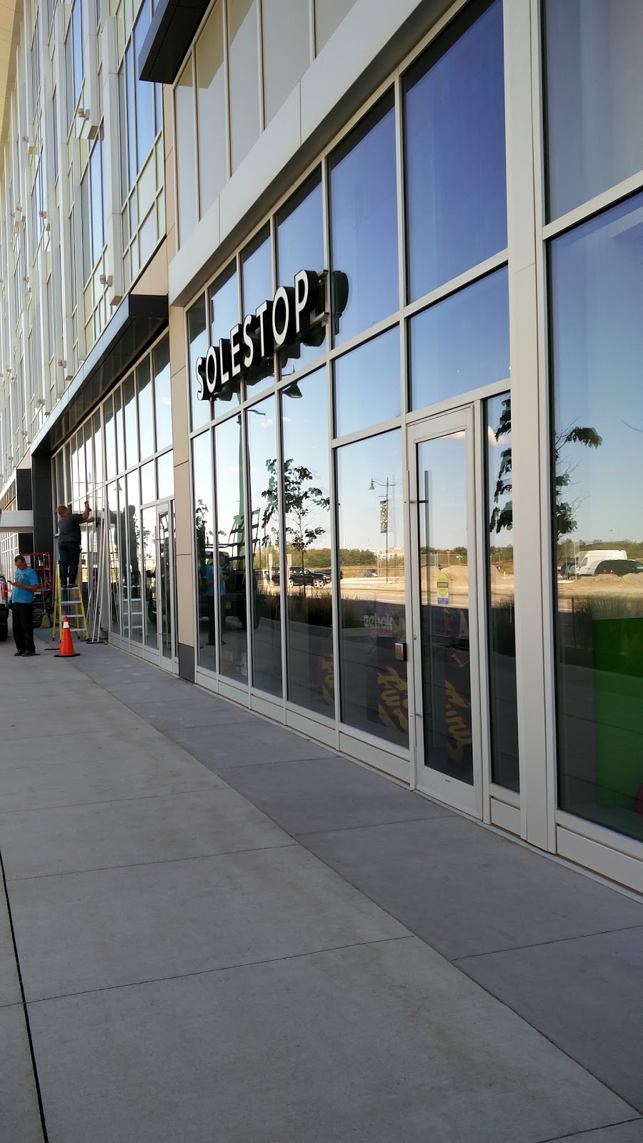 Solestop | 179 Enterprise Blvd m105, Unionville, ON L6G 0E7, Canada | Phone: (416) 273-4534