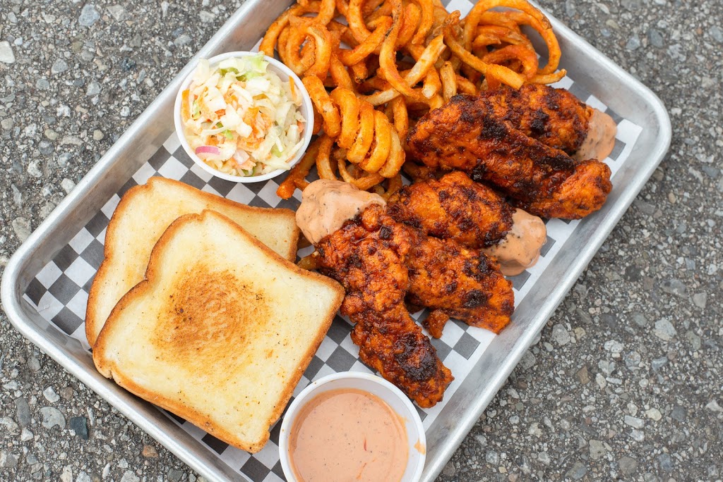 Frankies Nashville Hot Chicken | 156 West Dr, Brampton, ON L6T 5P1, Canada | Phone: (905) 595-1063