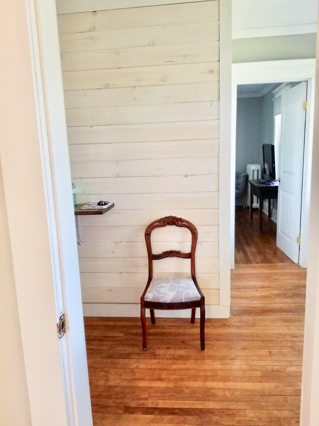 Weeping Willow House | 54 Woodleigh Dr, Kensington, PE C0B 1M0, Canada | Phone: (902) 954-1883