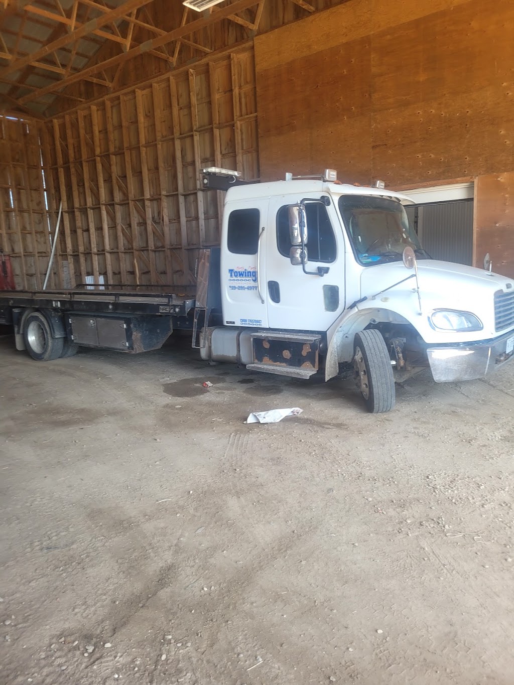 North perth towing | 5356 Line 90, Palmerston, ON N0G 2P0, Canada | Phone: (519) 291-4977